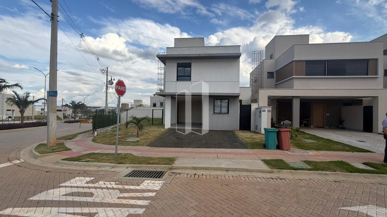 Casa à venda com 4 quartos, 3 suítes, 2 vagas e 166m² no Jardins Marselha, Aparecida de Goiânia (GO) — foto 3 de 19