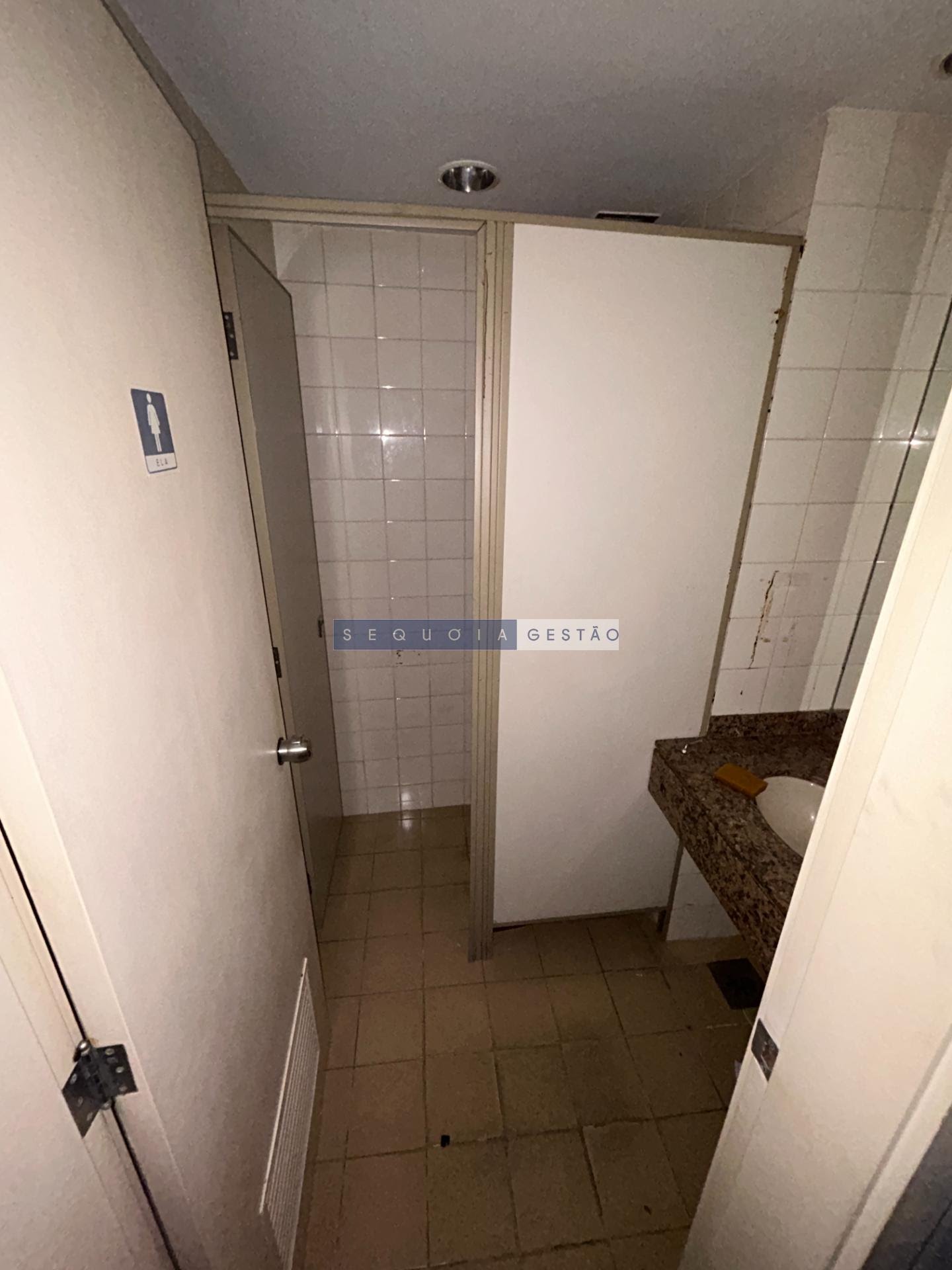 Comercial para alugar com 3 banheiros e 212m² no Centro, Rio de Janeiro (RJ) — foto 11 de 13