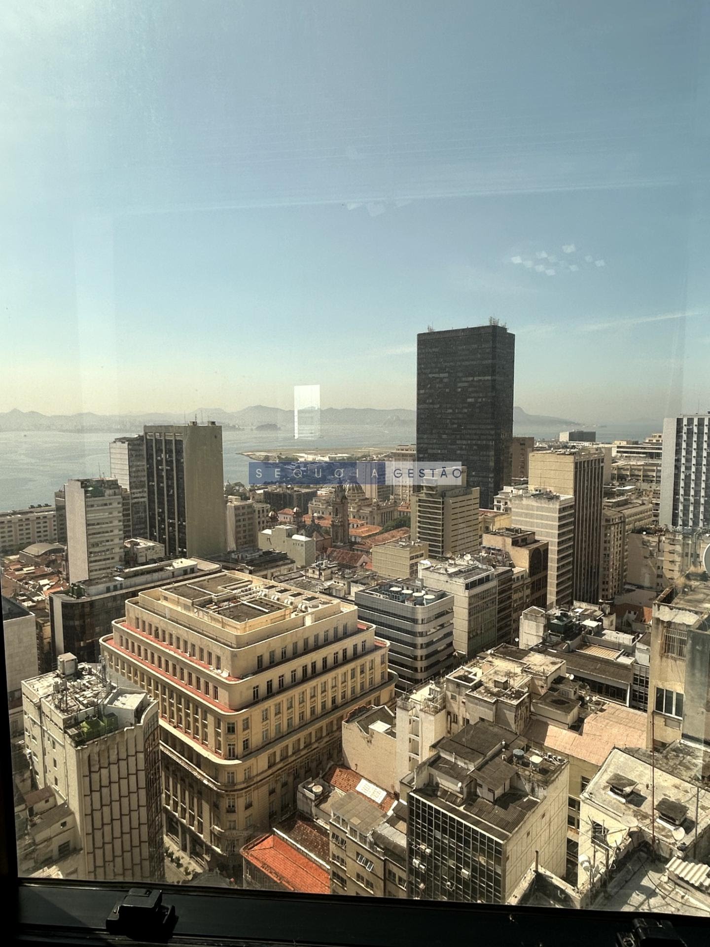 Comercial para alugar com 3 banheiros e 212m² no Centro, Rio de Janeiro (RJ) — foto 16 de 17