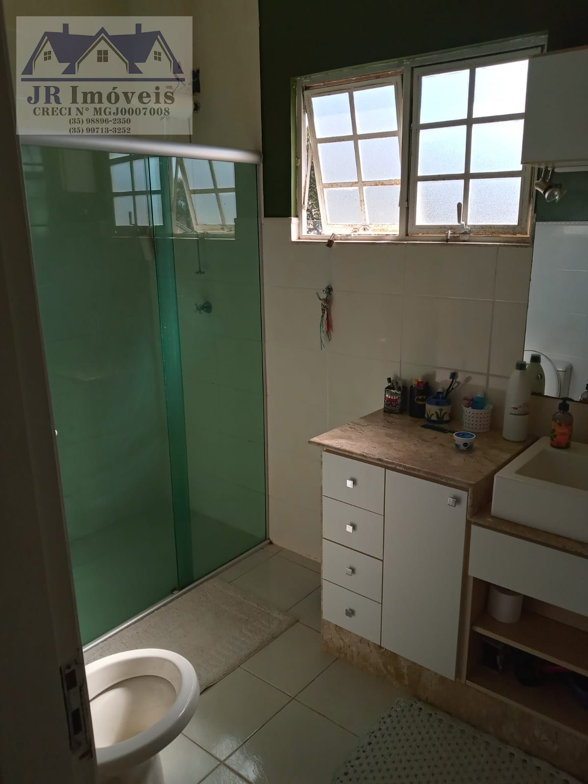 Casa à venda com 3 suítes, 2 vagas e 360m² no Jardim Beira Rio, Piranguinho (MG) — foto 26 de 30