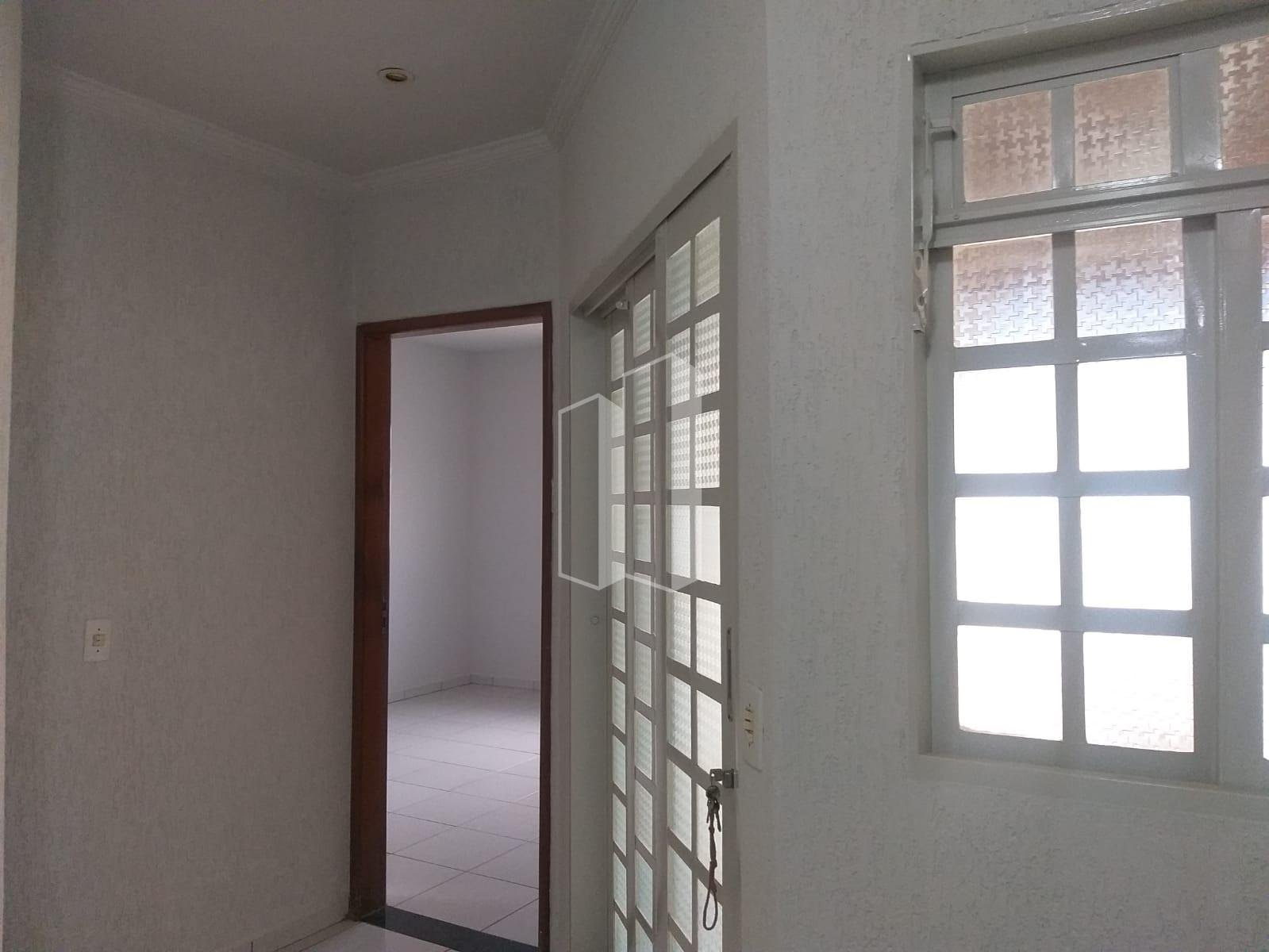 Casa à venda com 3 quartos, 1 suíte, 4 vagas e 140m² no Jardim Nova Era, Aparecida de Goiânia (GO) — foto 7 de 19
