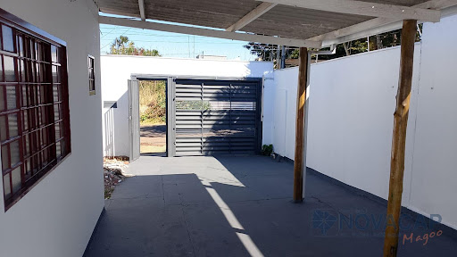 Casa térrea à venda na Vila Coutinho, Campo Grande: 3 dormitórios, 1 suíte, 2 banheiros por R$370.000.