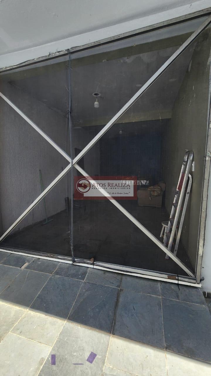 Casa à venda com 3 quartos, 1 banheiro, 4 vagas e 257m² no Jardim Edilene, São Paulo (SP) — foto 3 de 17