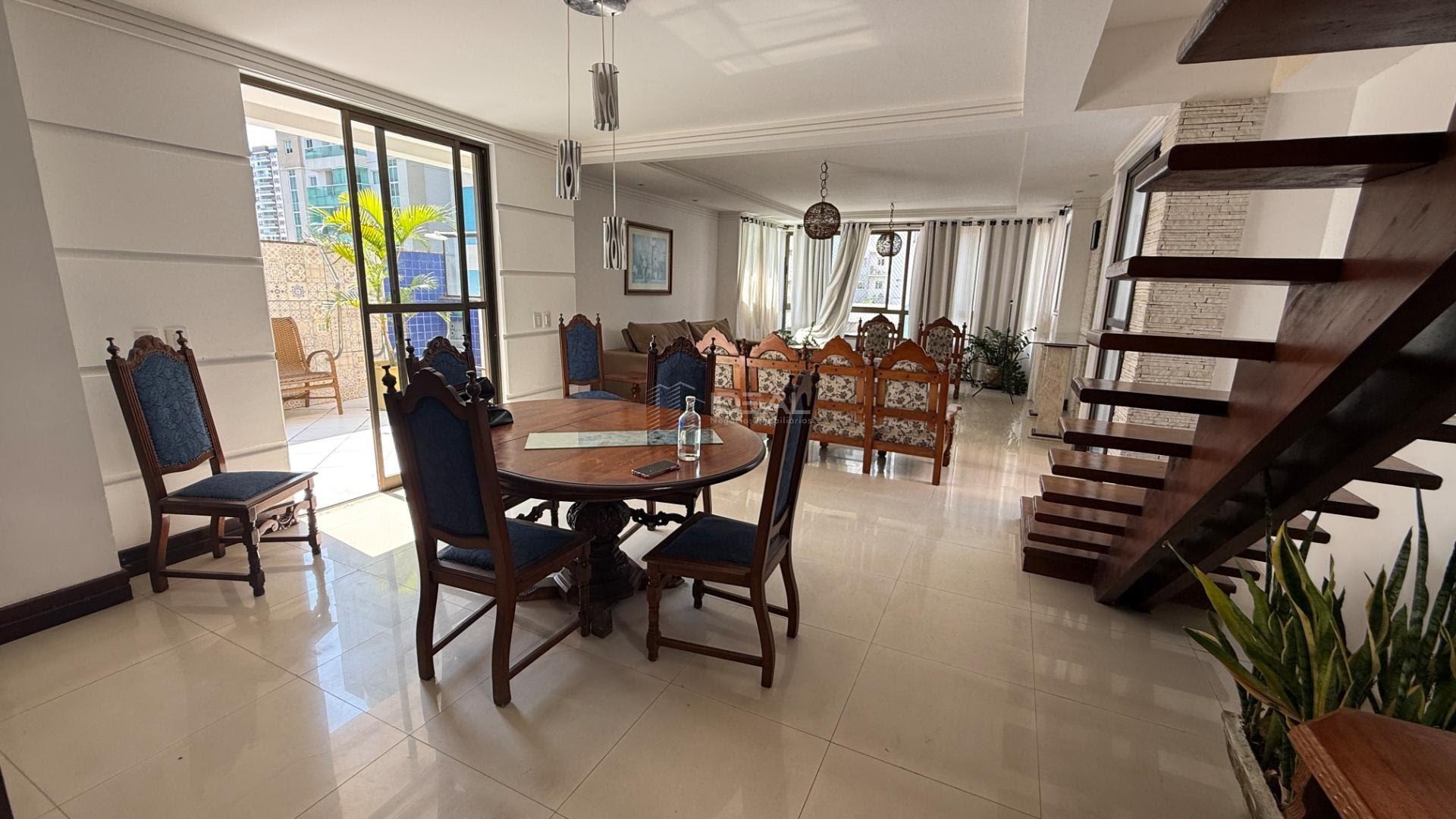 Cobertura para alugar com 3 quartos, 3 suítes, 2 vagas e 300m² no Parque Tamandaré, Campos dos Goytacazes (RJ) — foto 23 de 30