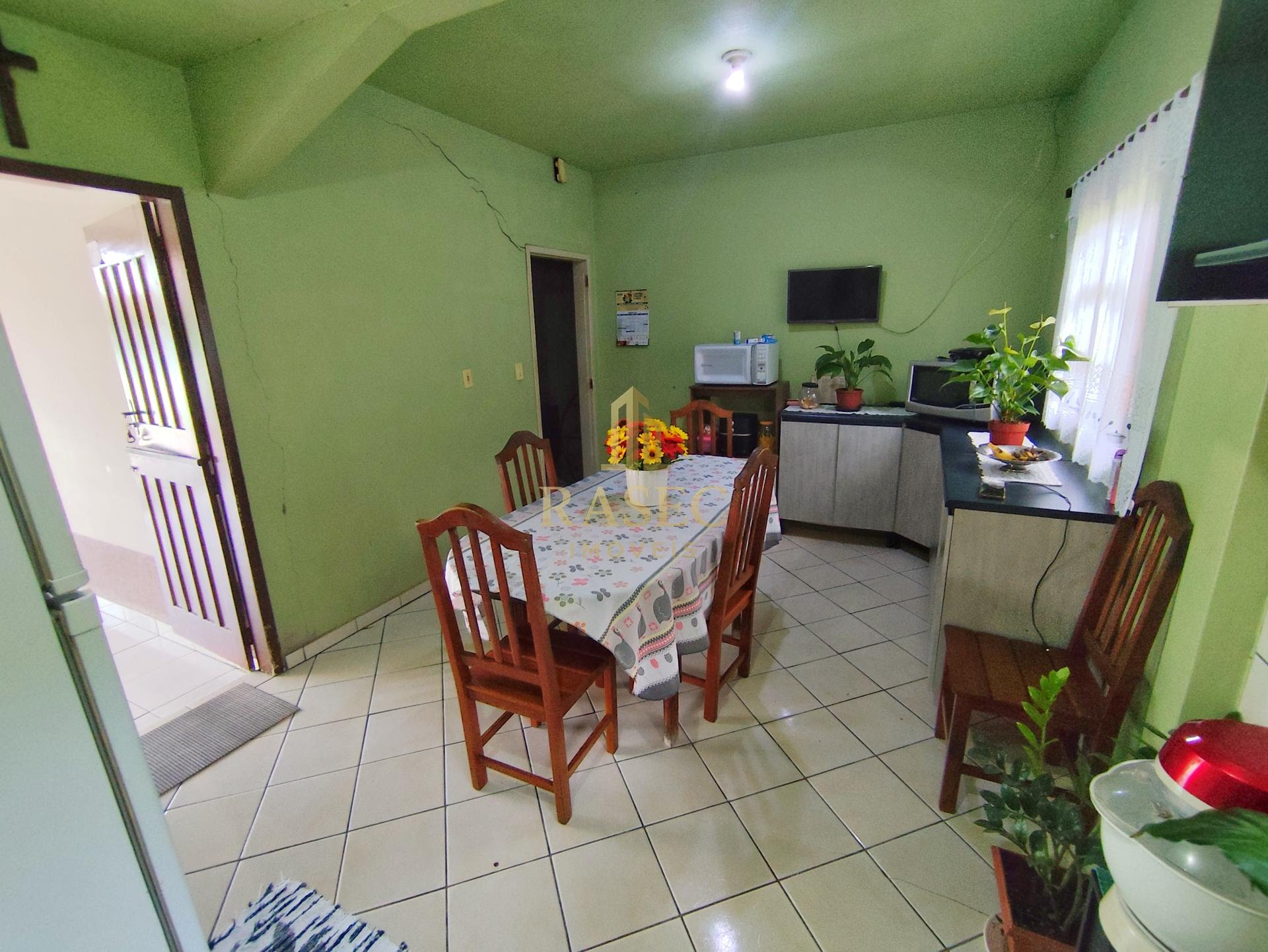 Casa à venda com 3 quartos, 1 banheiro, 3 vagas e 120m² no Steffen, Brusque (SC) — foto 3 de 9