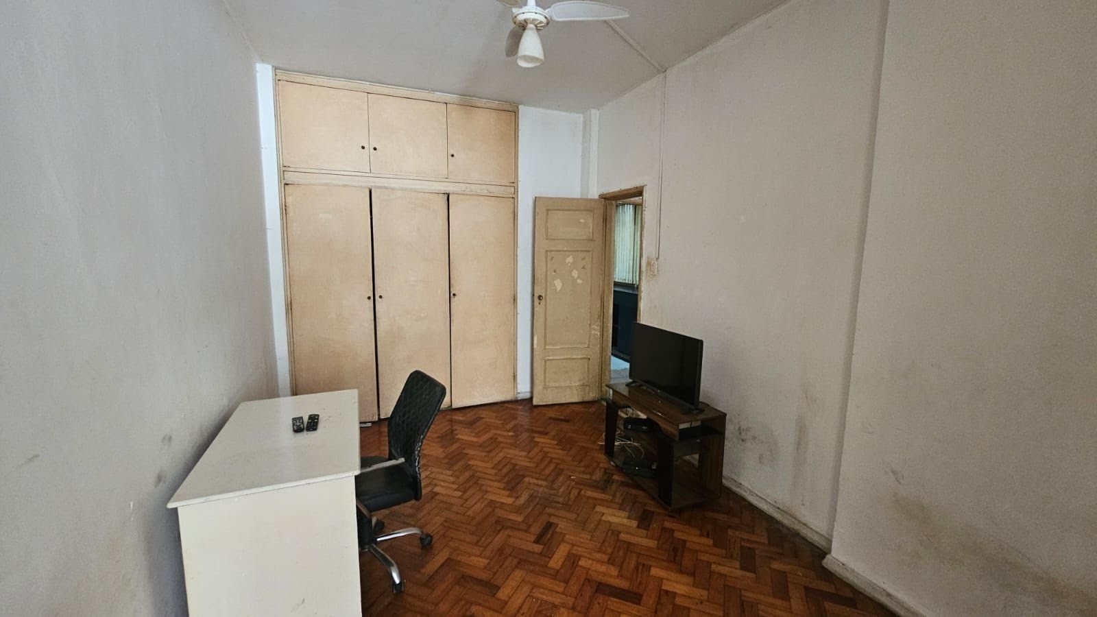Apartamento à venda com 4 quartos, 2 banheiros, 1 vaga e 202m² no Copacabana, Rio de Janeiro (RJ) — foto 17 de 28