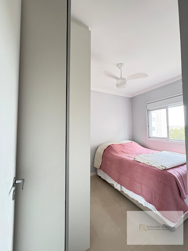 Quarto casal