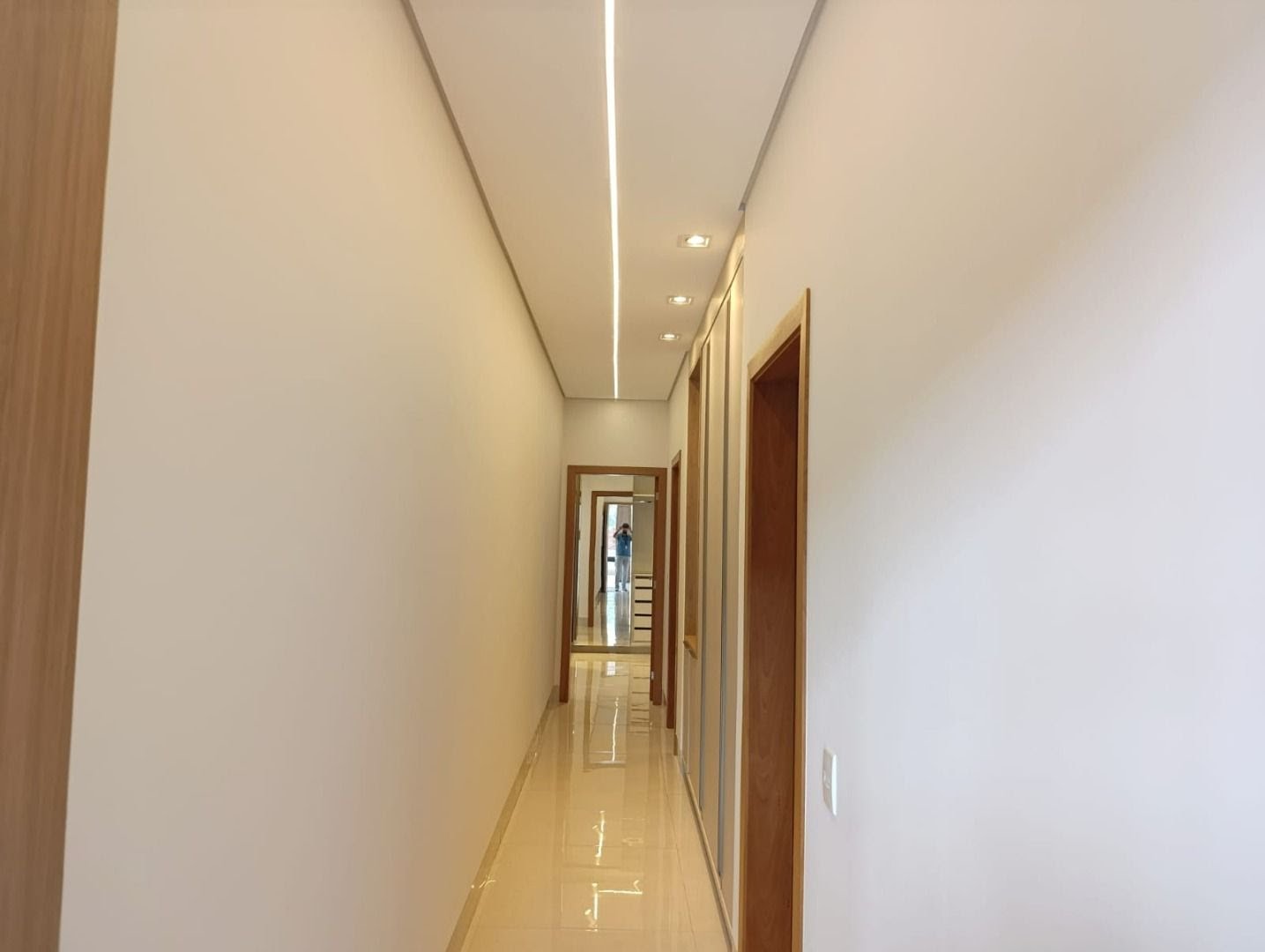 Casa à venda com 3 quartos, 3 suítes, 4 vagas e 249m² no Loteamento Terras de Siena, Ribeirão Preto (SP) — foto 9 de 30