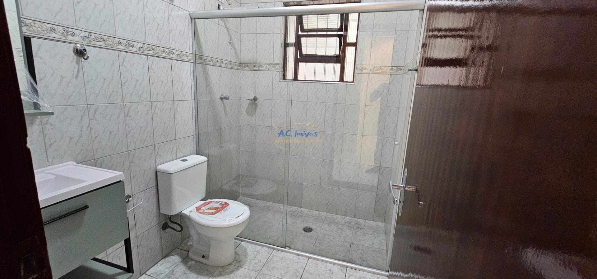 Casa à venda com 2 quartos, 1 suíte, 4 vagas e 65m² no Maracanã, Praia Grande (SP) — foto 24 de 30