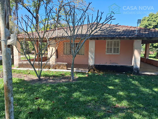 Chácara à venda em São Pedro: 2 dorms, 180m², R$ 550 mil
