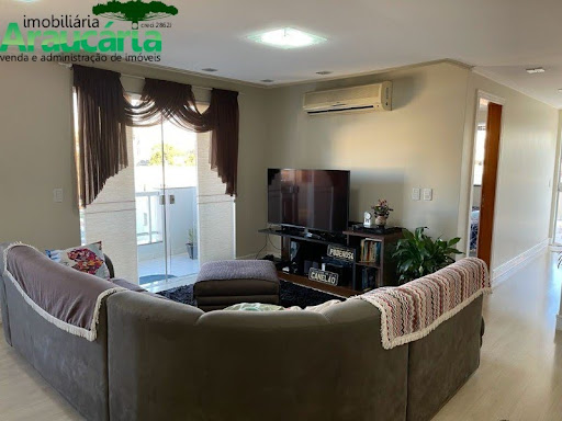 Sala de estar e TV