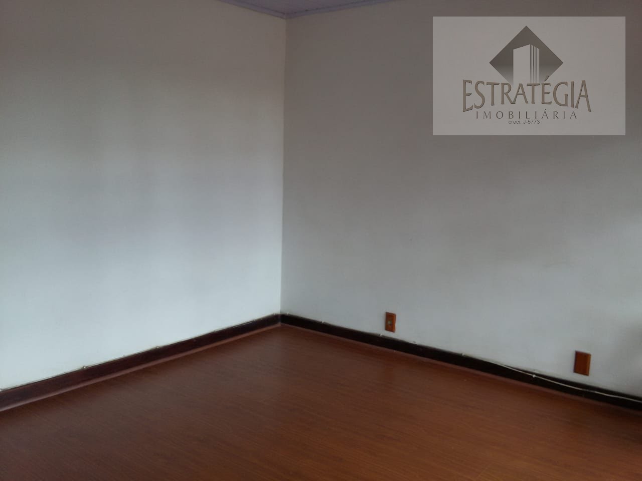 Casa à venda com 2 quartos, 1 suíte, 4 vagas e 1860m² no Samambaia, Petrópolis (RJ) — foto 14 de 21