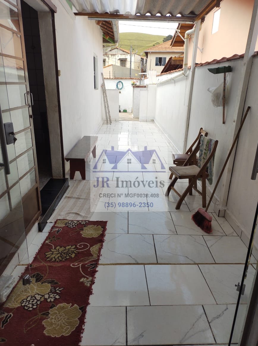 Casa à venda com 2 quartos, 1 banheiro, 2 vagas e 200m² no Vila Rubens, Itajubá (MG) — foto 6 de 30