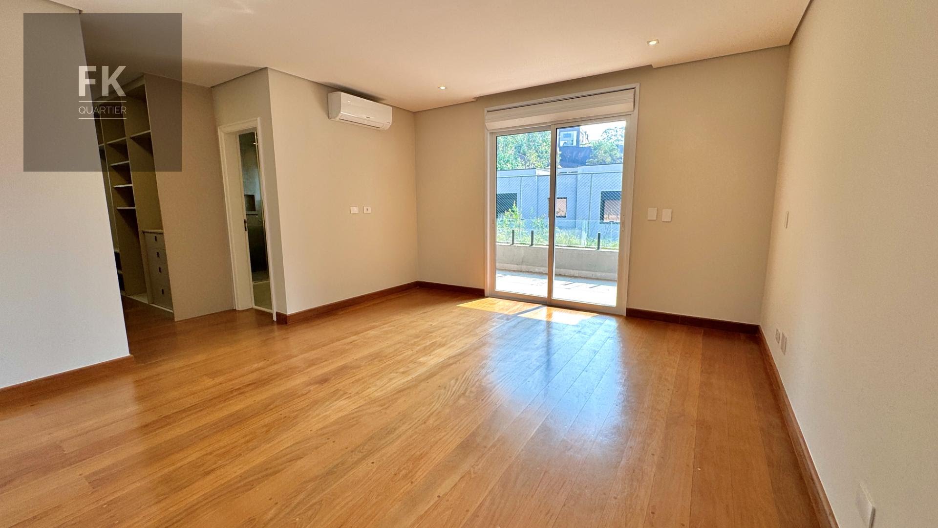 Casa à venda com 5 quartos, 5 suítes, 6 vagas e 780m² no Residencial Tambore, Barueri (SP) — foto 24 de 30