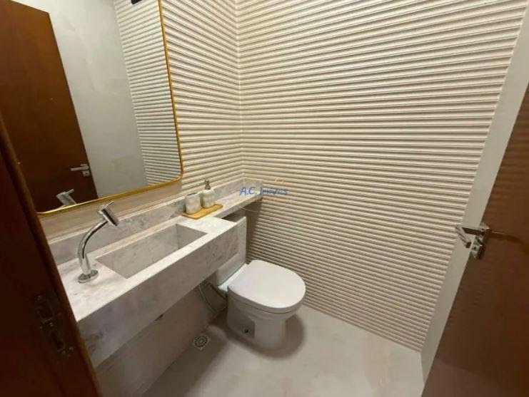 Casa à venda com 3 quartos, 3 suítes, 5 vagas e 138m² no Balneario Flórida, Praia Grande (SP) — foto 27 de 30