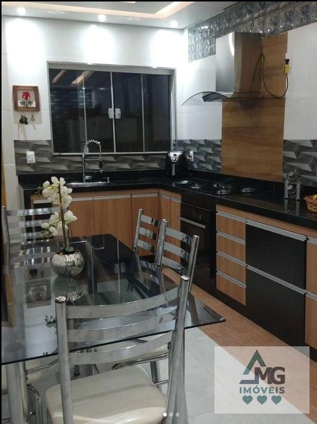 Casa à venda com 4 quartos, 1 suíte, 2 vagas e 230m² no Cotia, Três Corações (MG) — foto 11 de 17