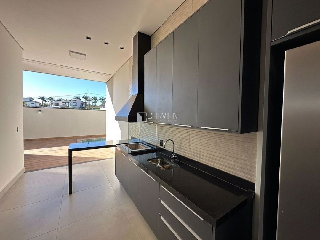 Casa à venda com 3 quartos, 3 suítes, 4 vagas e 220m² no Residencial Alto do Castelo, Ribeirão Preto (SP) — foto 16 de 27