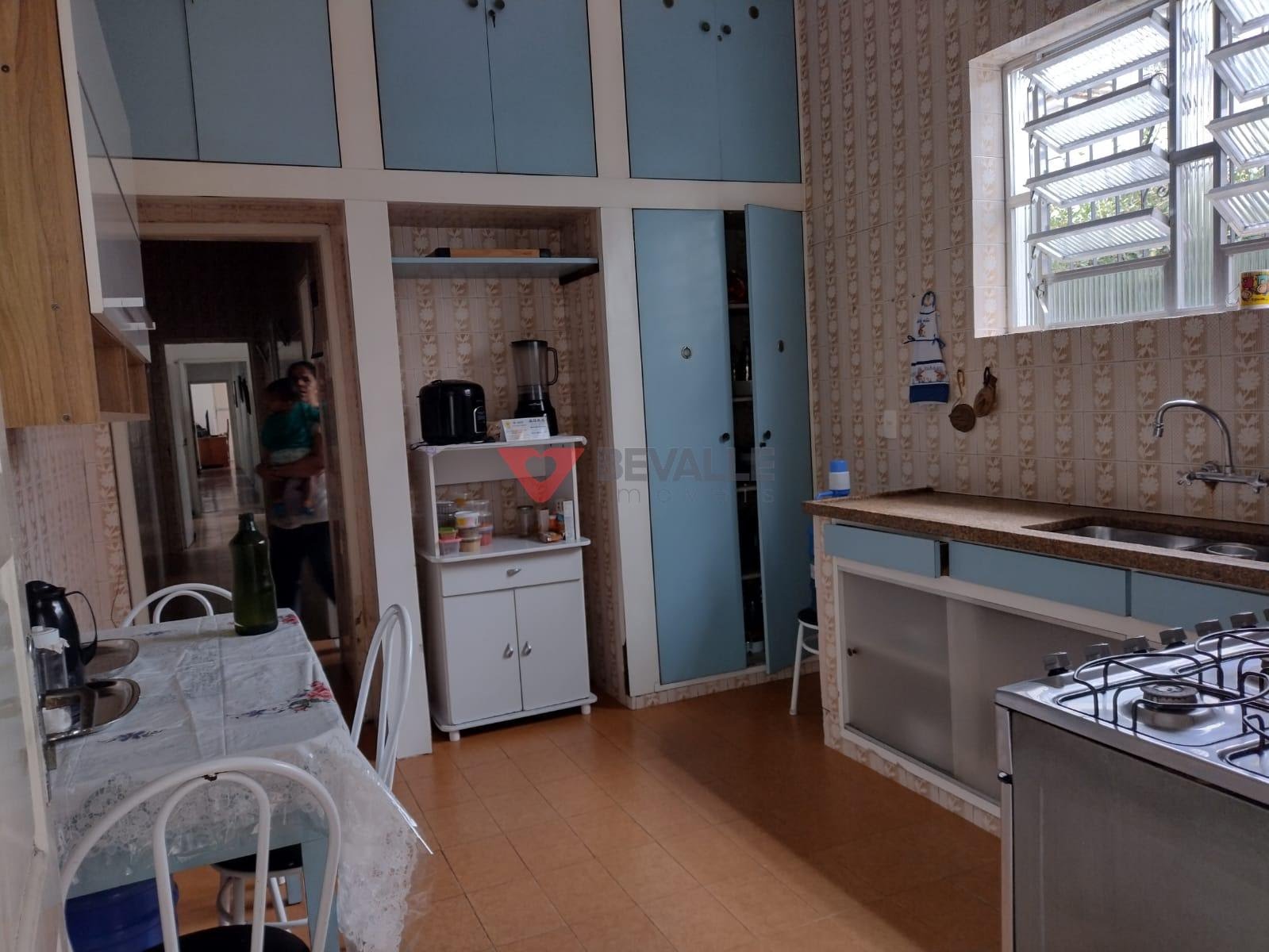 Casa à venda com 6 quartos, 2 banheiros, 6 vagas e 320m² no Botafogo, Rio de Janeiro (RJ) — foto 9 de 23