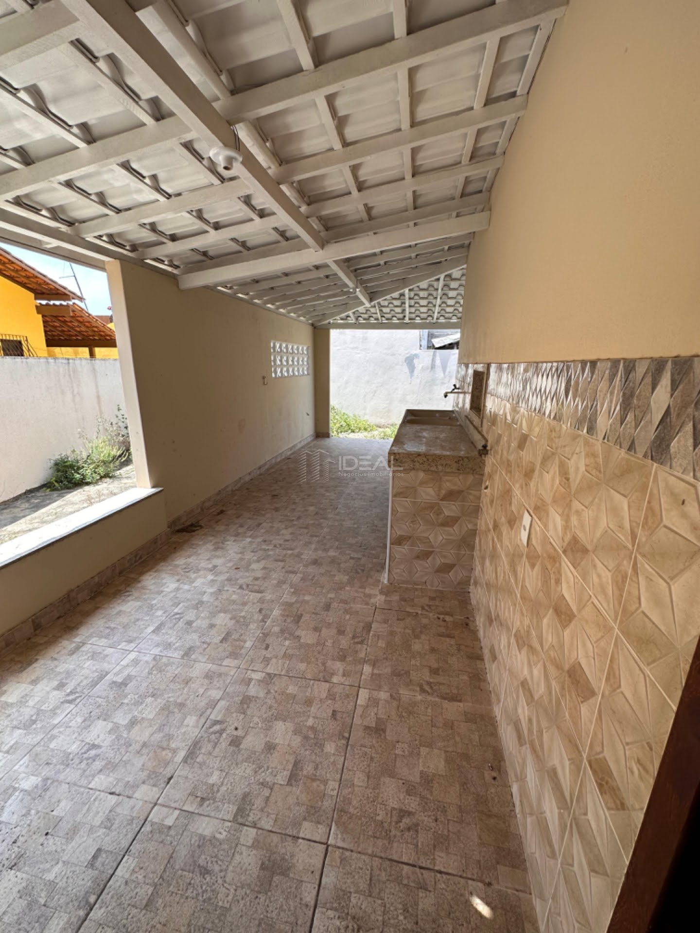 Casa à venda com 3 quartos, 1 suíte, 2 vagas e 180m² no Grussaí, São João da Barra (RJ) — foto 16 de 29