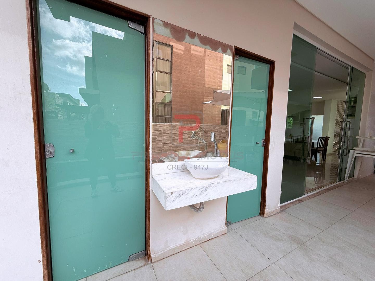 Casa à venda com 5 suítes, 4 vagas e 327m² no Intermares, Cabedelo (PB) — foto 29 de 30