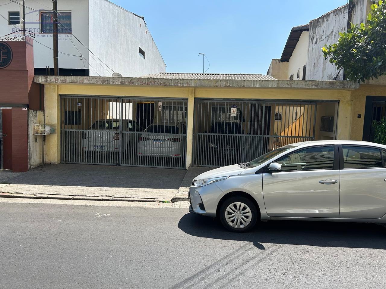 Vista da frente com 10 metros