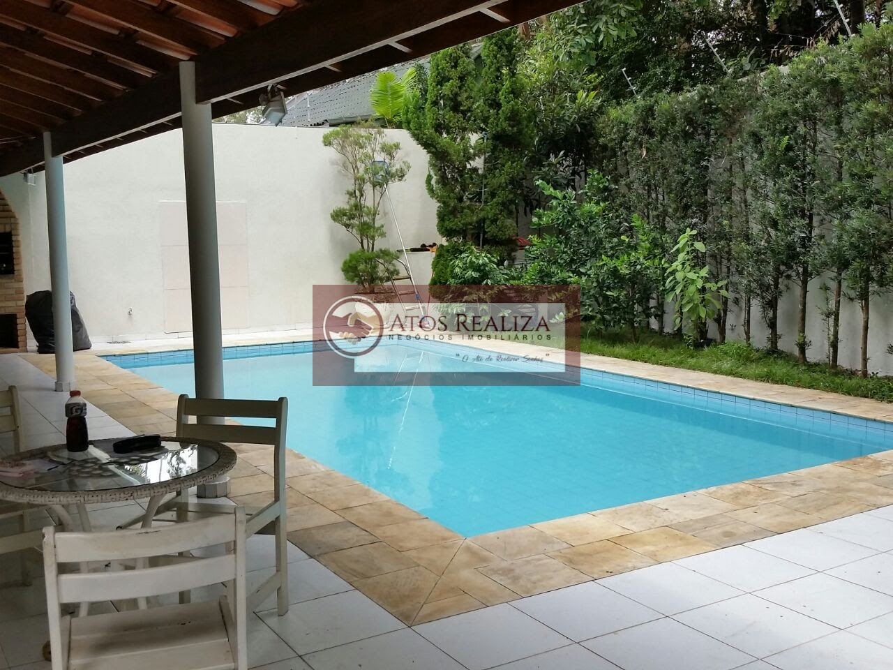 Casa para alugar com 4 quartos, 5 banheiros, 6 vagas e 500m² no Jardim Marajoara, São Paulo — foto principal