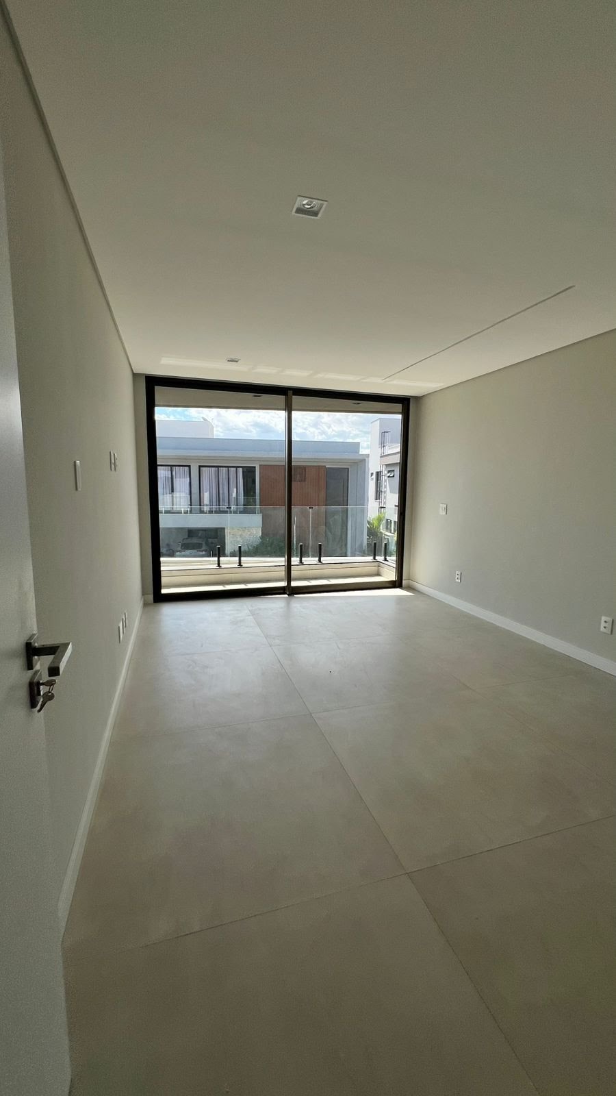 Casa à venda com 4 quartos, 3 suítes, 4 vagas e 268m² no Sim, Feira de Santana (BA) — foto 14 de 25