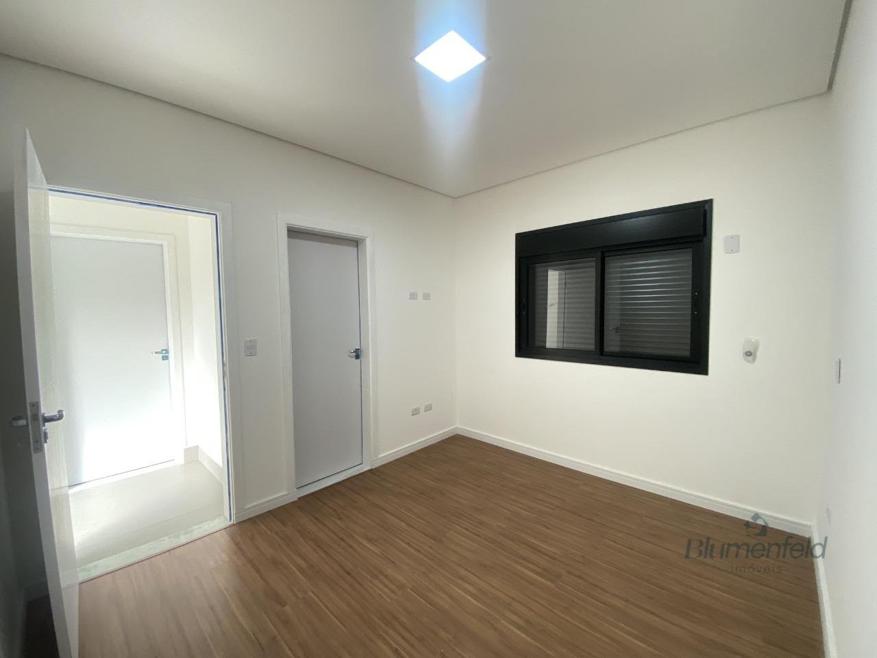 Casa à venda com 3 quartos, 3 suítes, 4 vagas e 230m² no Parque Santa Tereza, Santa Isabel (SP) — foto 7 de 21