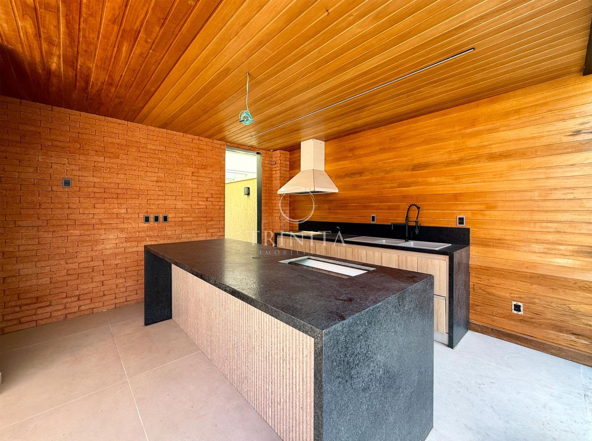 Área gourmet da casa à venda no condomínio Barra de Itaúna