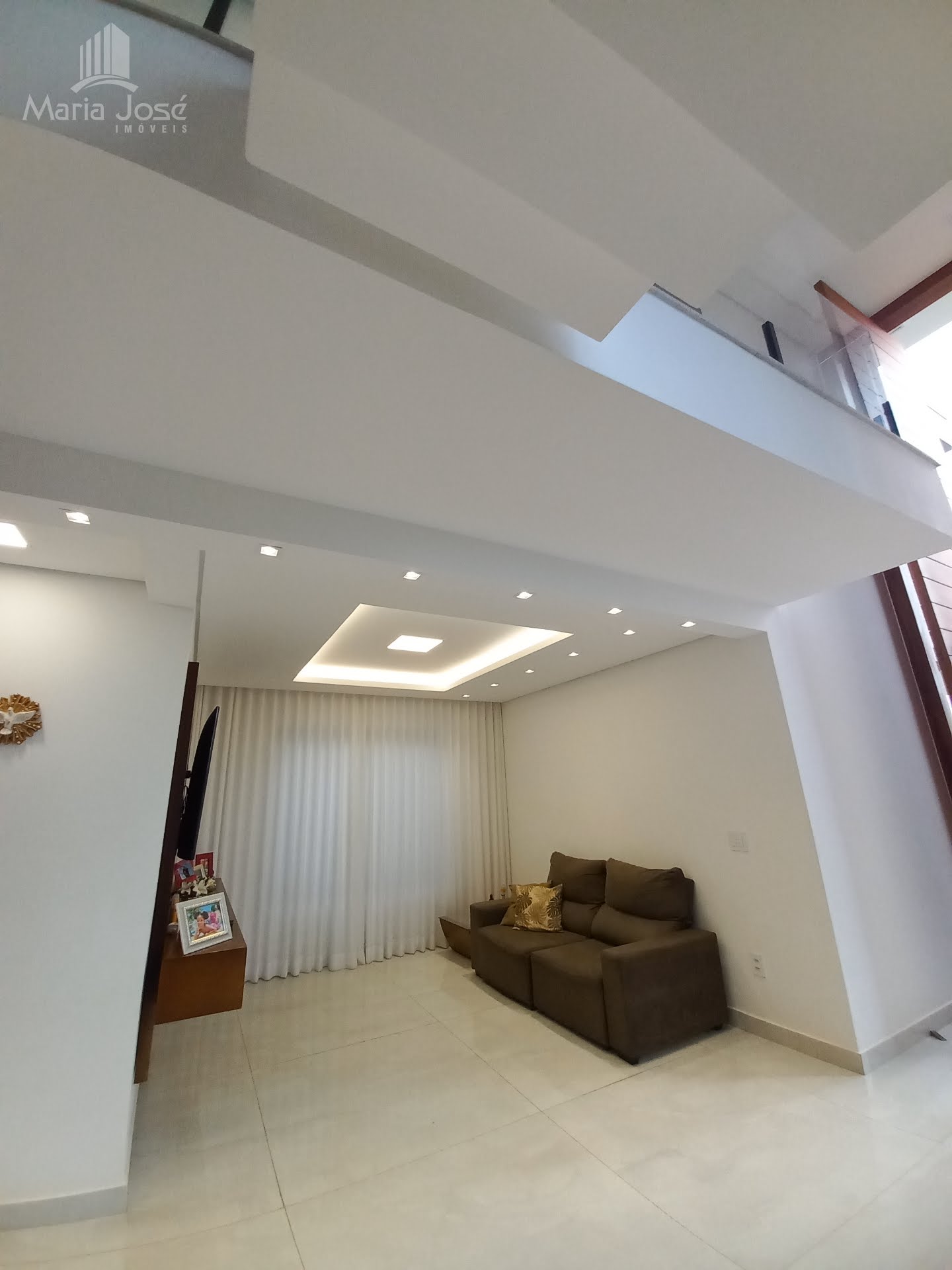 Casa à venda com 3 quartos, 2 suítes, 2 vagas e 230m² no Condomínio Parque das Nogueiras, Sete Lagoas (MG) — foto 9 de 30