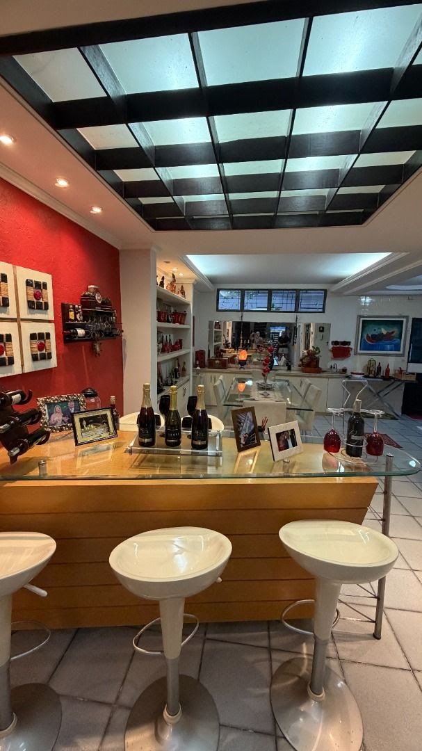 Casa à venda com 4 quartos, 3 suítes, 4 vagas e 262m² no Espinheiro, Recife (PE) — foto 7 de 30