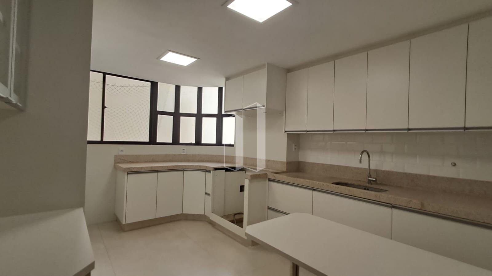 Apartamento à venda com 4 quartos, 2 suítes, 2 vagas e 209m² no Setor Oeste, Goiânia (GO) — foto 13 de 14