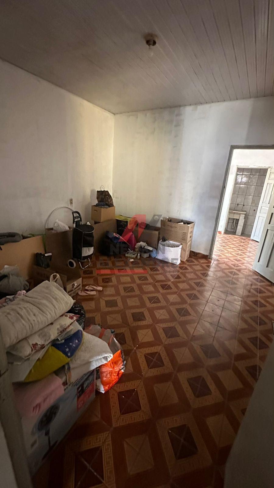 03 QUARTOS , SALA , COZINHA, BANHEIRO 