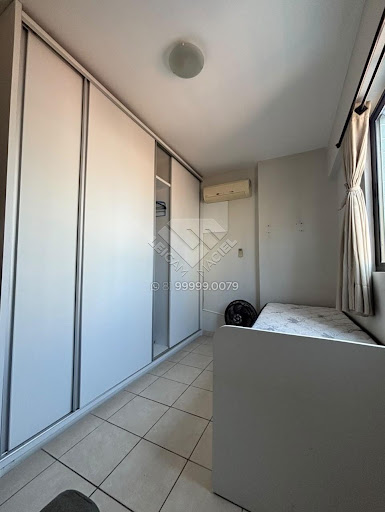 Compre Apartamento à venda em Casa Forte, Recife. 80m², 3 quartos (2 suítes), sala ampliada e área de lazer completa no Edf. Álamo. Agende visita hoje com Leicam Maciel