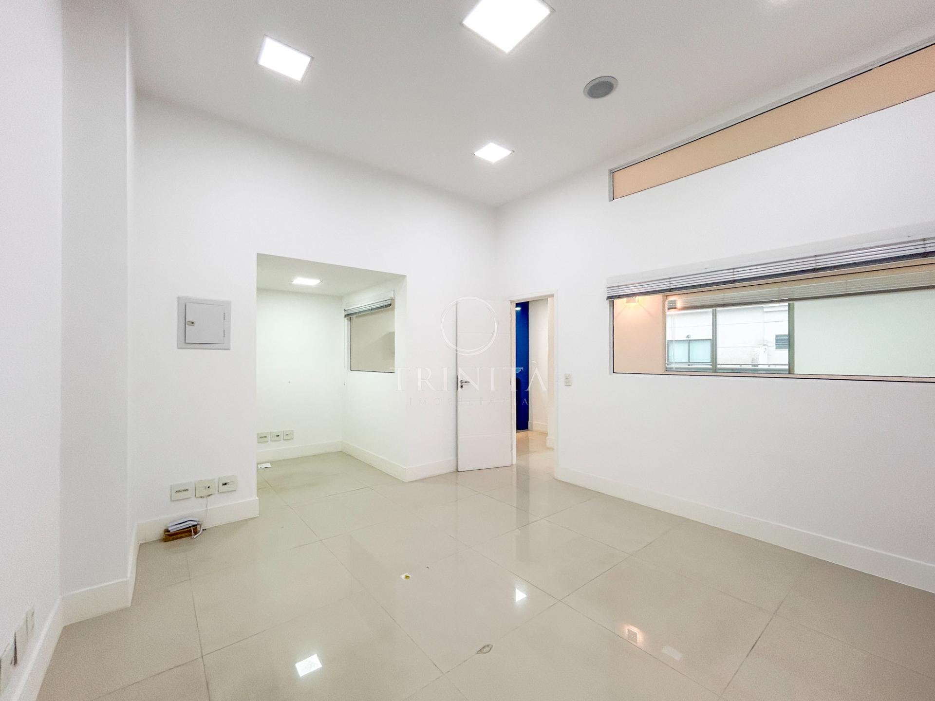 Cobertura comercial- Le Monde Offices-Trinità imobiliária 