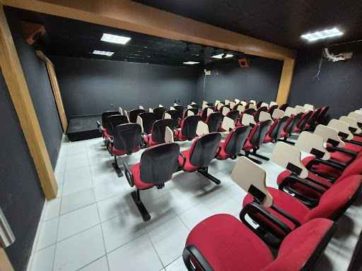 Prédio Comercial para alugar - 1.000 m² a 2 quadras da Av. Washington Soares