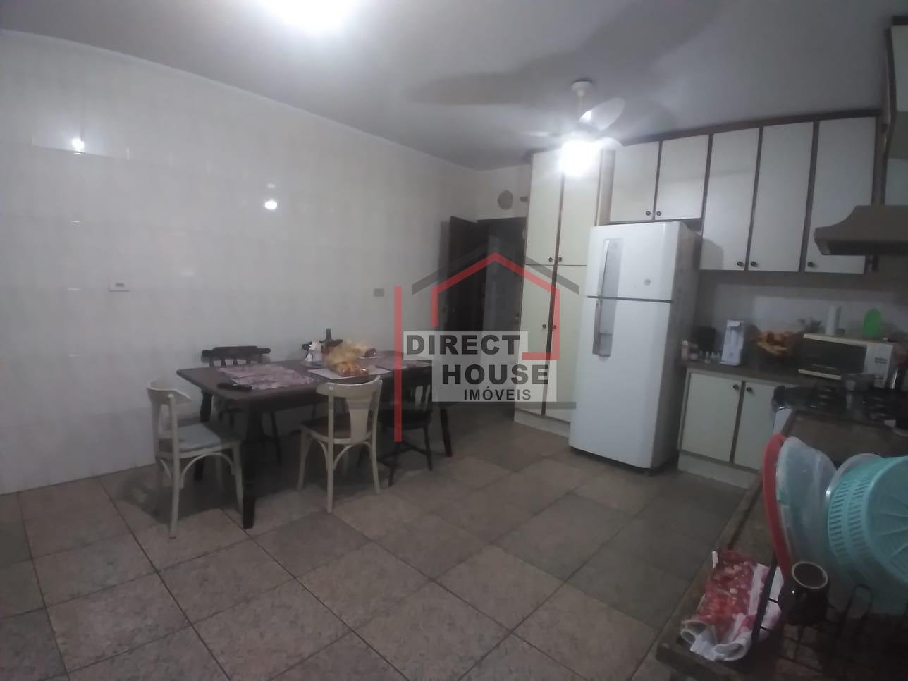 Casa, 3 quartos, 209 m² - Foto 11