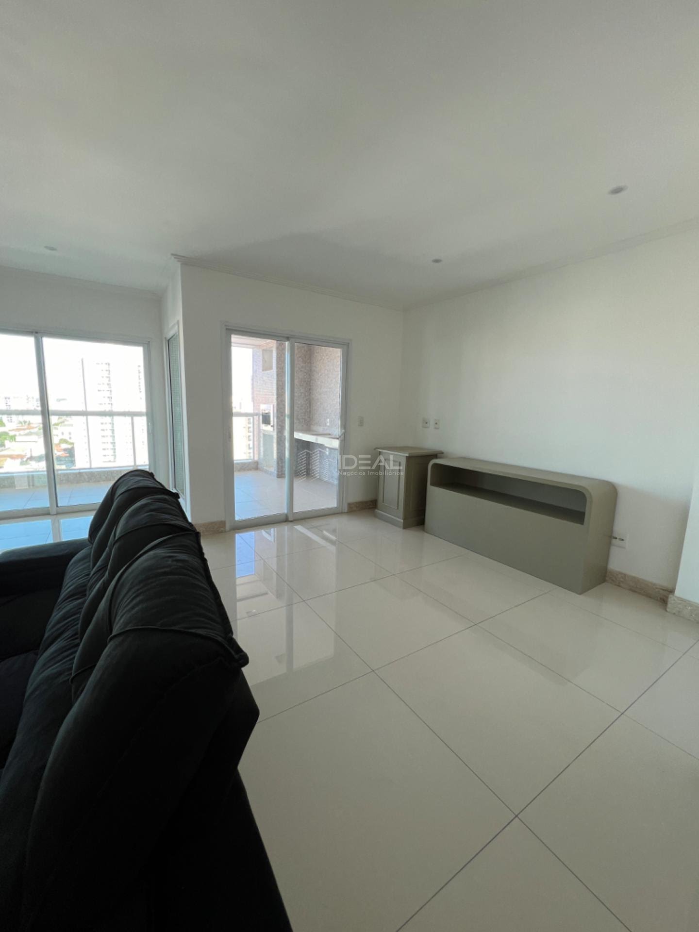 Apartamento à venda com 4 quartos, 3 suítes, 3 vagas e 160m² no Jardim Maria de Queiroz, Campos dos Goytacazes (RJ) — foto 22 de 30