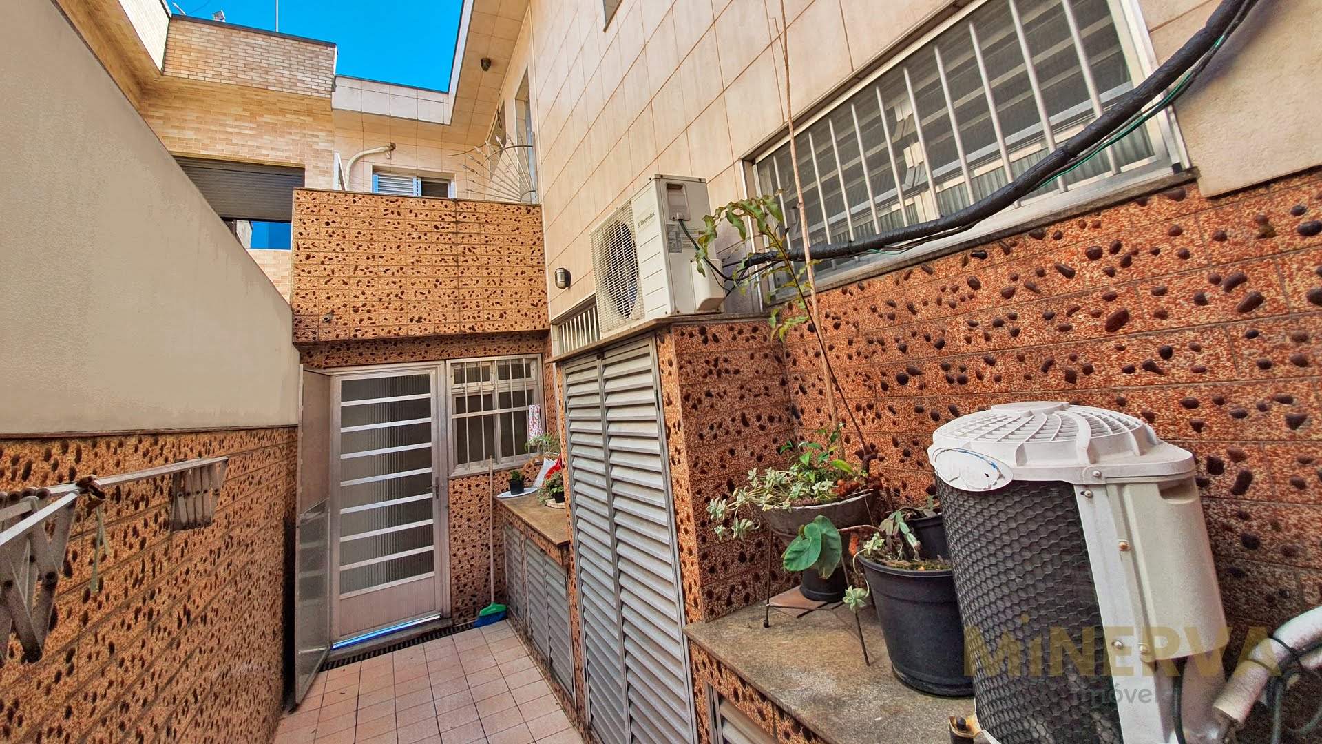 Casa à venda com 4 quartos, 2 banheiros, 2 vagas e 240m² no Tatuapé, São Paulo (SP) — foto 14 de 28