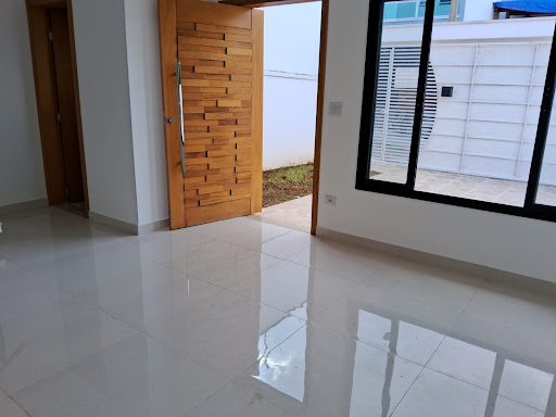 Casa Sobrado em César de Souza  -  Mogi das Cruzes