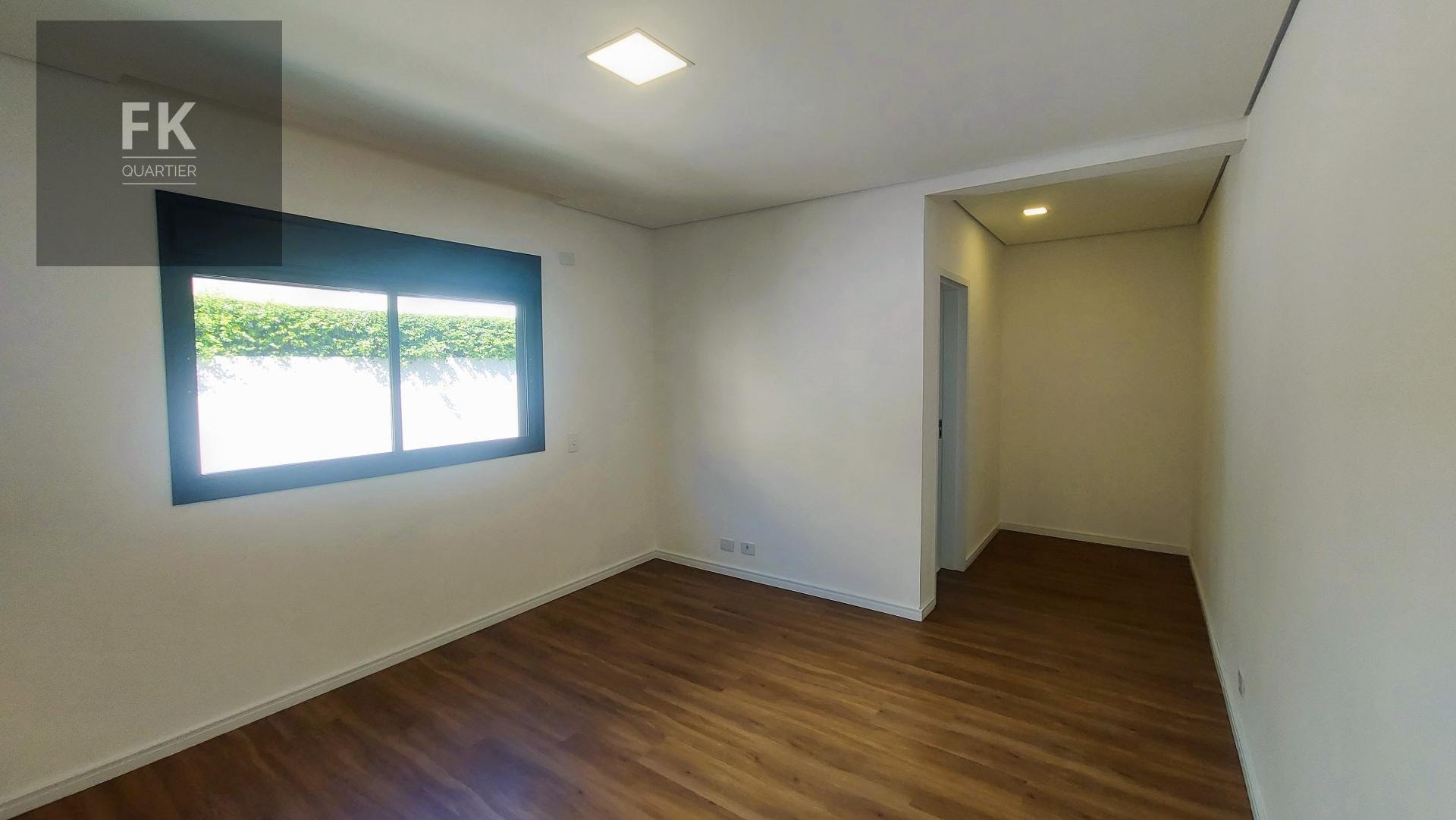 Casa à venda com 4 quartos, 4 suítes, 4 vagas e 385m² no Cidade Tamboré, Santana de Parnaíba (SP) — foto 16 de 26