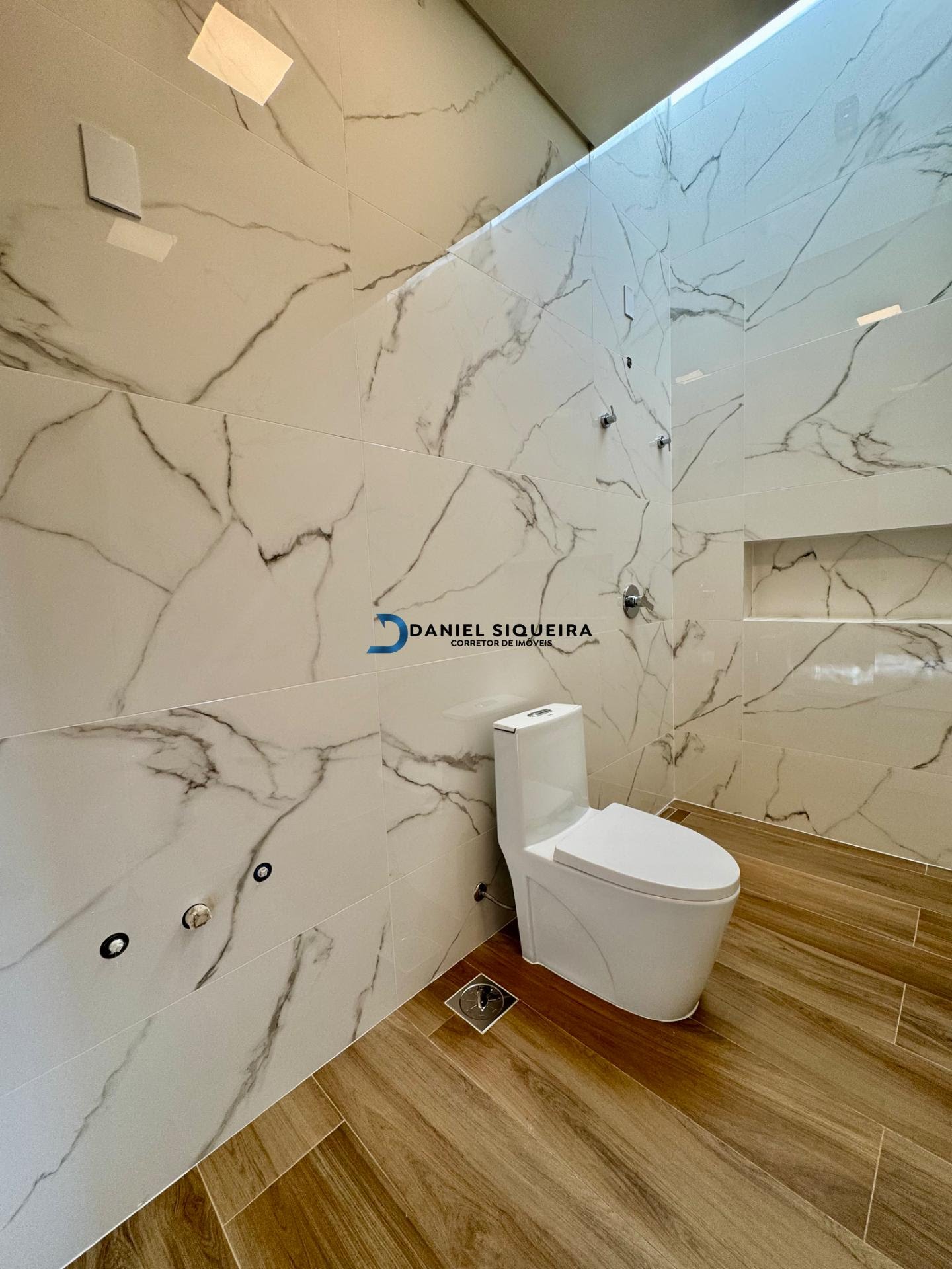 Casa à venda com 3 quartos, 3 suítes, 4 vagas e 215m² no Bairro Deltaville, Biguaçu (SC) — foto 22 de 30