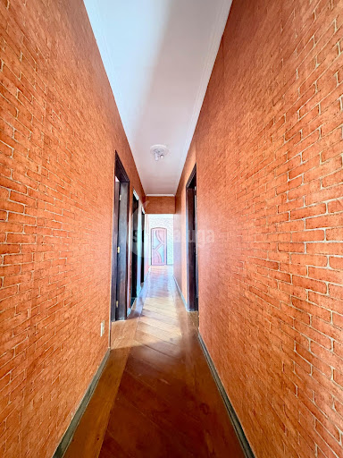 Casa à Venda no Jardim Brasil, Americana: 4 Quartos, 156m², R$599mil