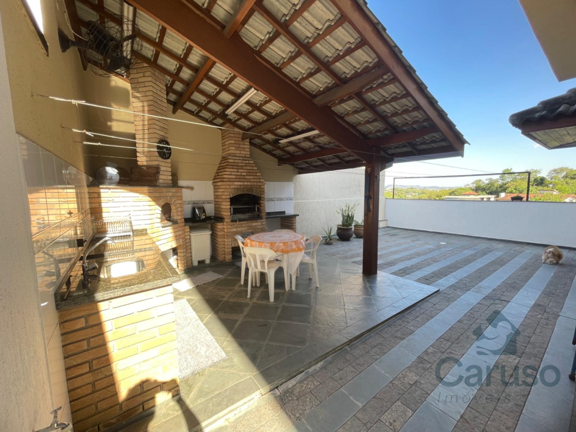 Casa à venda com 3 quartos, 1 suíte, 4 vagas e 200m² no Condomínio Arujazinho IV, Arujá (SP) — foto 19 de 24