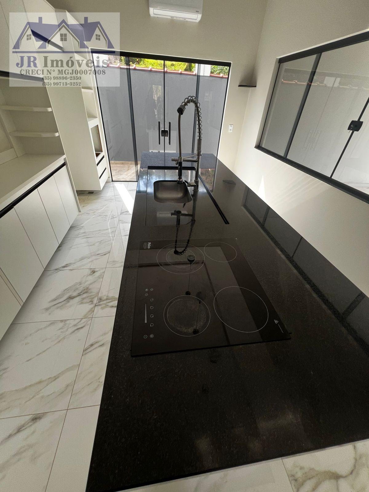 Casa para alugar com 3 quartos e 1 suíte no Extensão Pinheirinho, Itajubá (MG) — foto 3 de 30