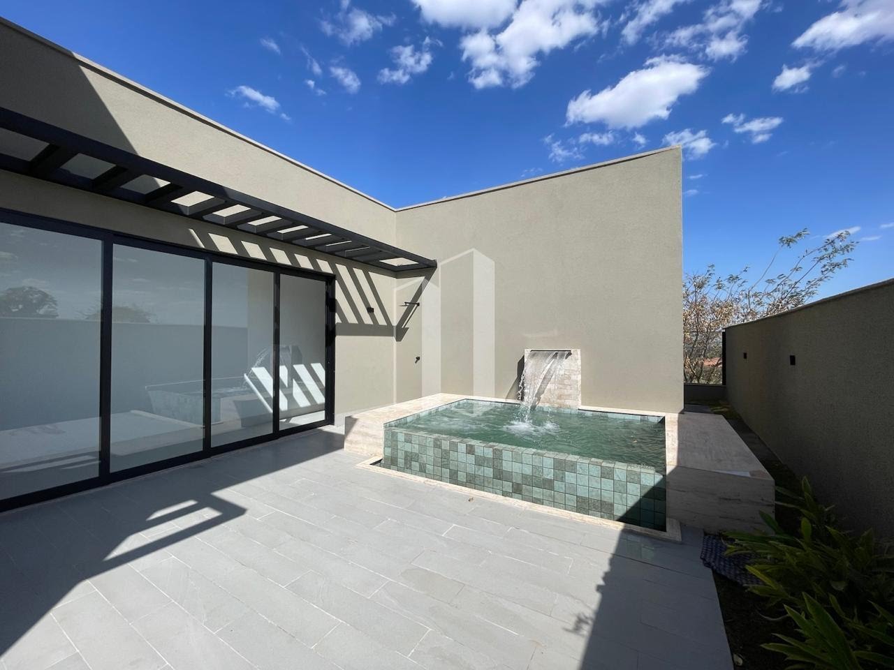 Casa à venda com 3 quartos, 3 suítes, 4 vagas e 207m² no Jardins Nápoles, Senador Canedo (GO) — foto 11 de 30