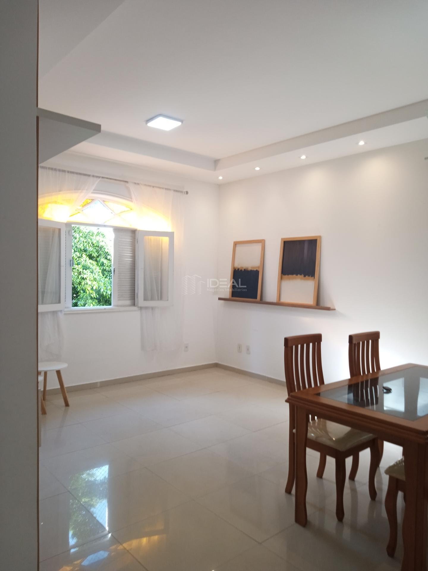 Apartamento para alugar com 3 quartos, 3 banheiros, 1 vaga e 100m² no Centro, Campos dos Goytacazes — foto principal