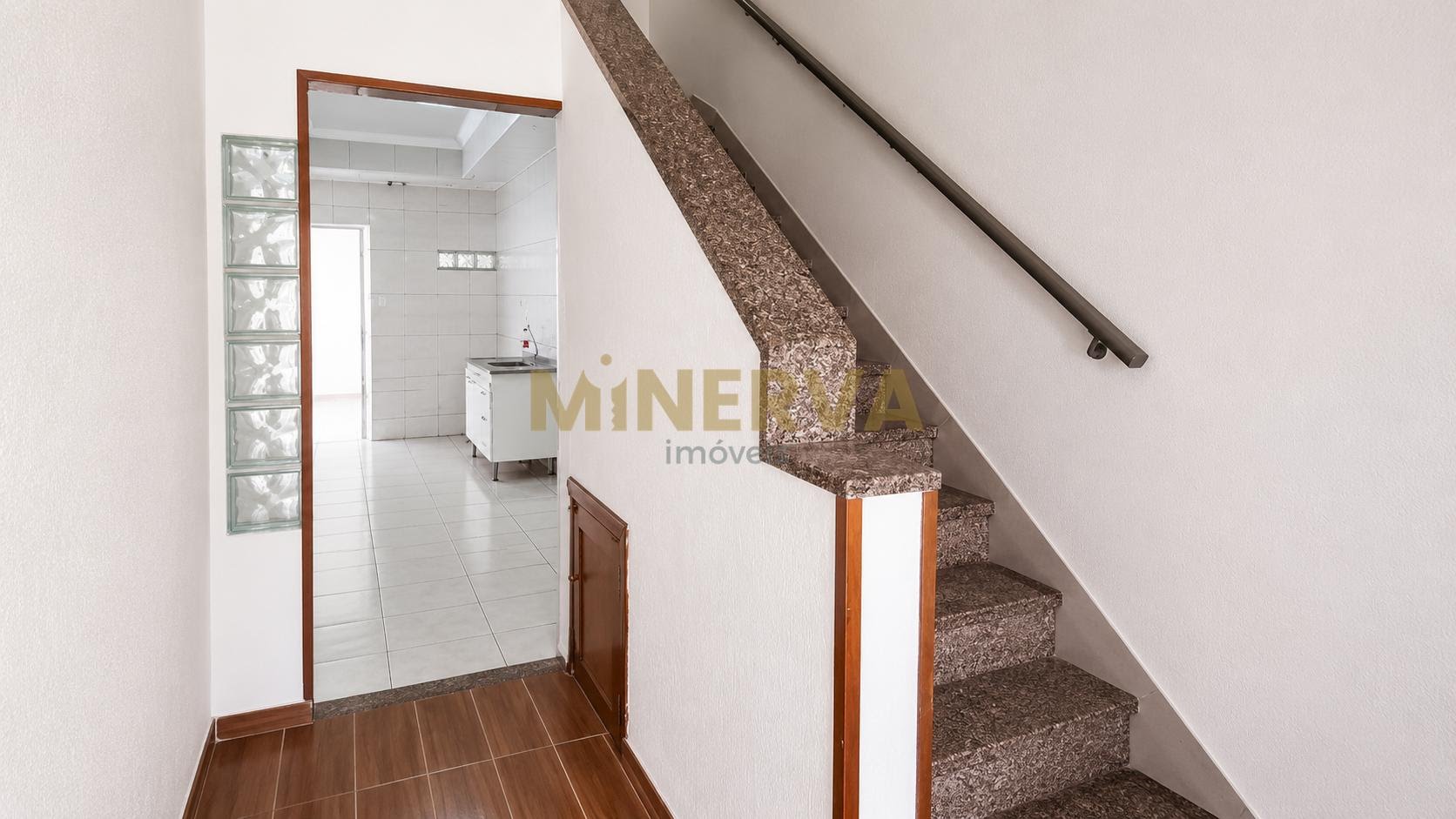 Casa para alugar com 3 quartos, 1 banheiro, 2 vagas e 140m² no Parque São Jorge, São Paulo — foto principal