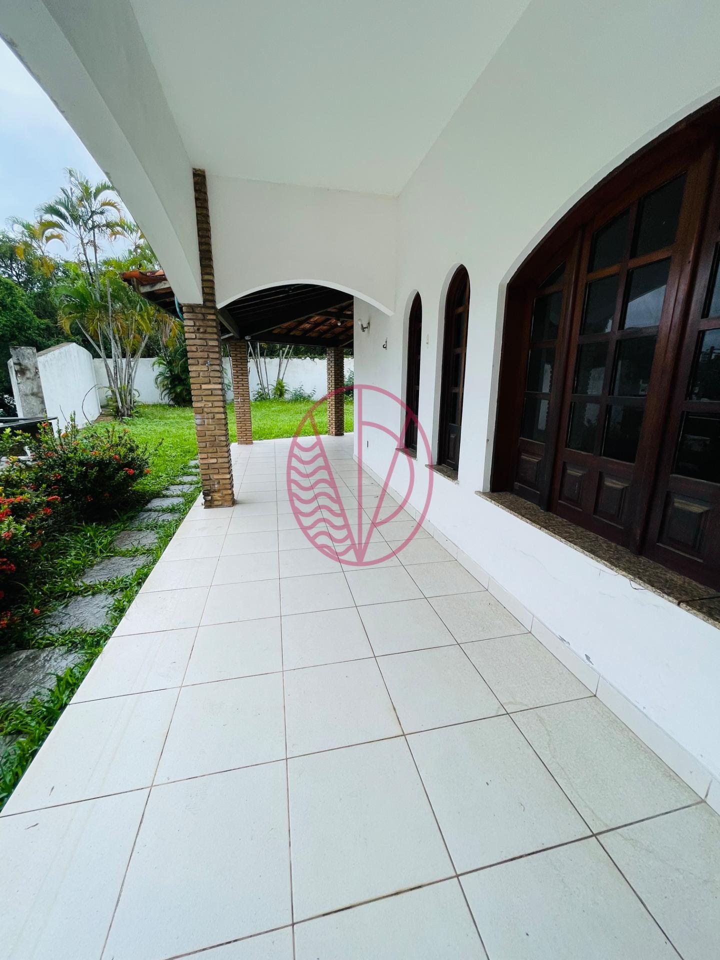 Casa para alugar com 7 quartos, 5 suítes, 6 vagas e 1100m² no Itaigara, Salvador (BA) — foto 13 de 30
