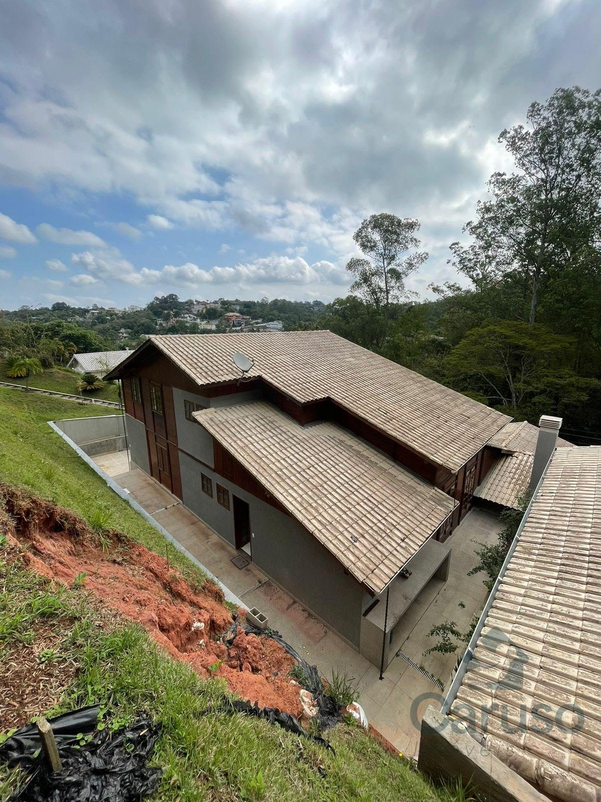 Casa para alugar com 6 quartos, 5 suítes, 5 vagas e 365m² no Novo Horizonte Hills I e II, Arujá (SP) — foto 3 de 30